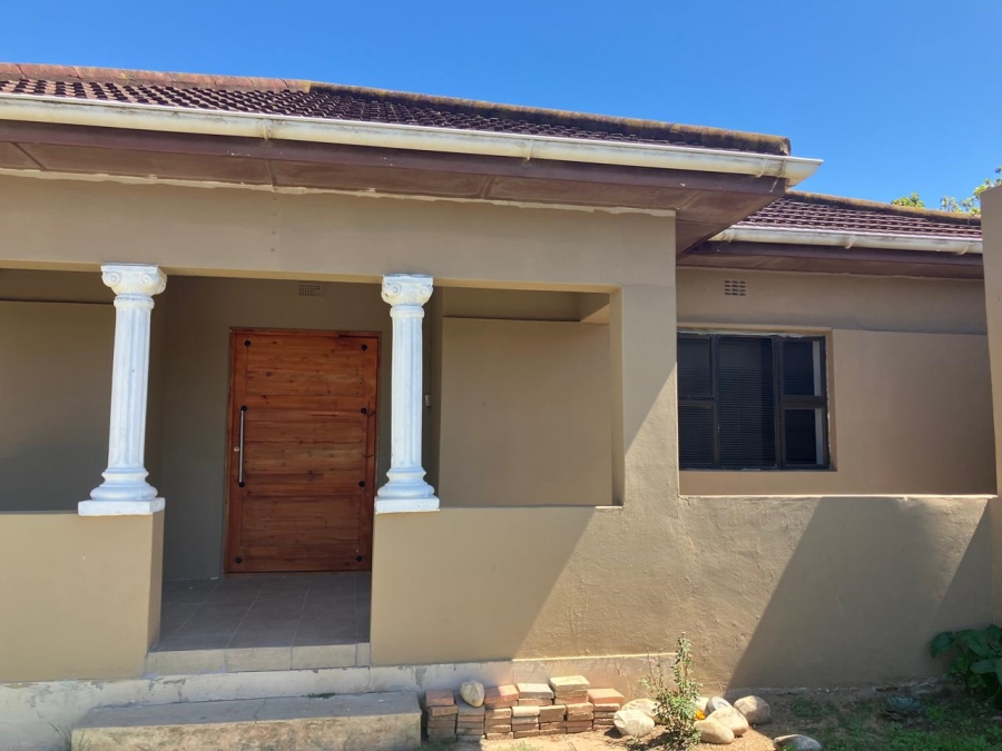 To Let 3 Bedroom Property for Rent in Retief Eastern Cape